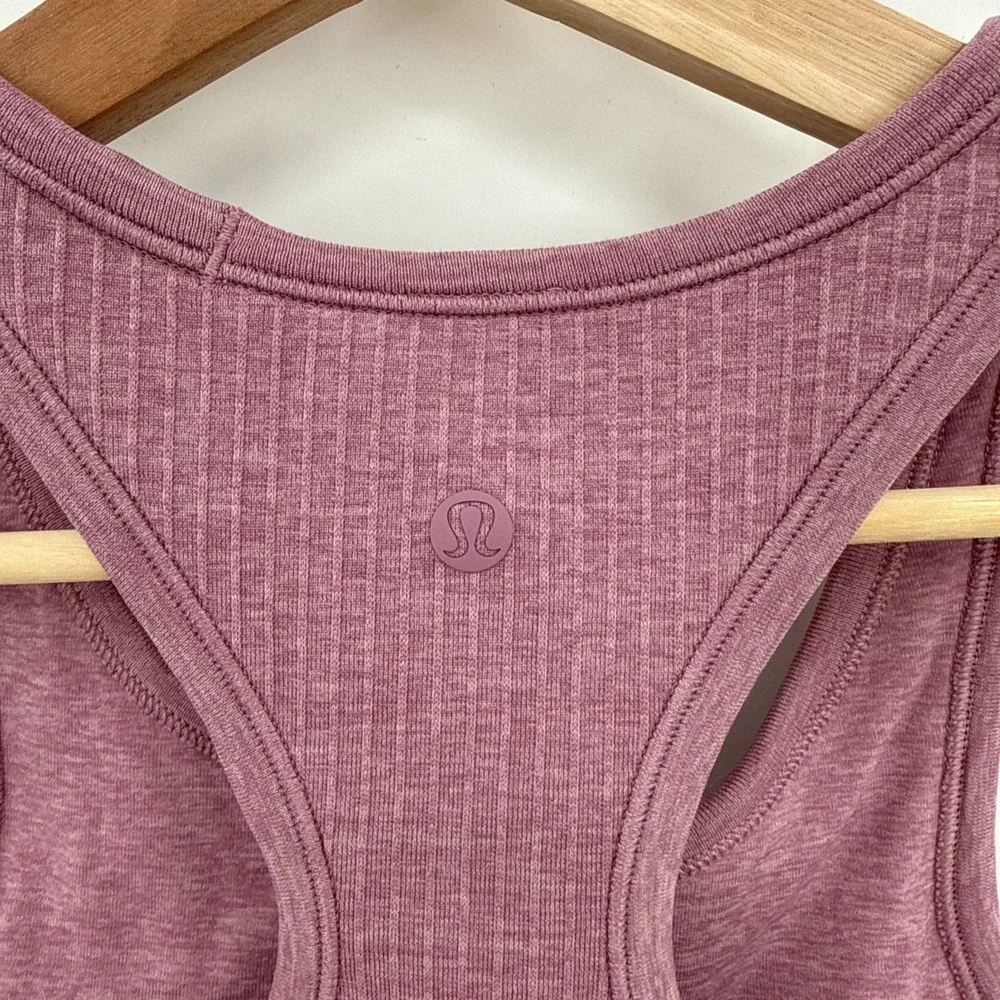 Lululemon Womens Ebb to Street Cropped Racerback Tank Top Size 6 Gym Training